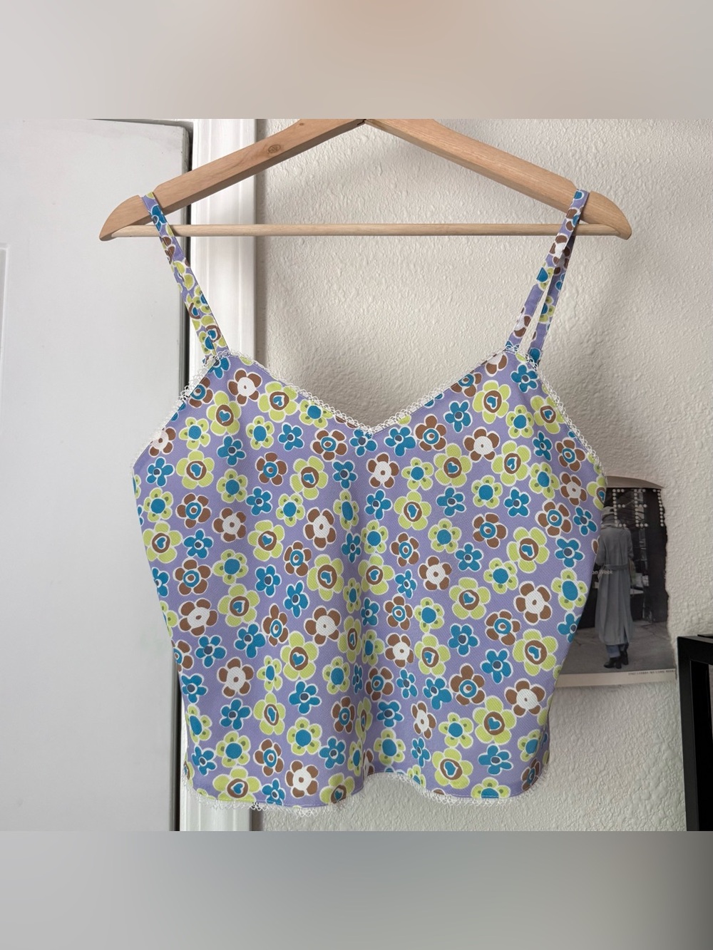 FINESSE USA vintage lavender lilac floral lace trim retro groovy cami tank top